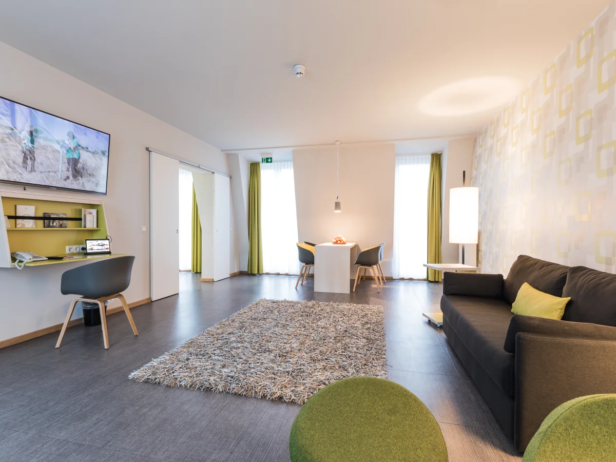 Suite 662