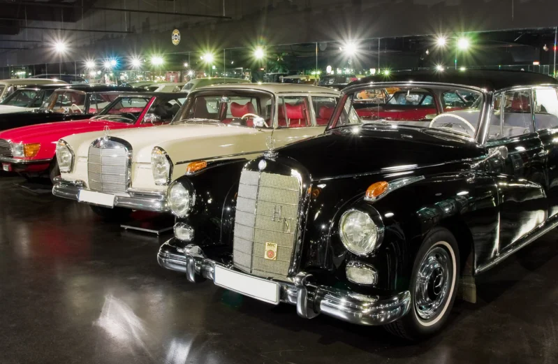 Oldtimer im Oldtimermuseum